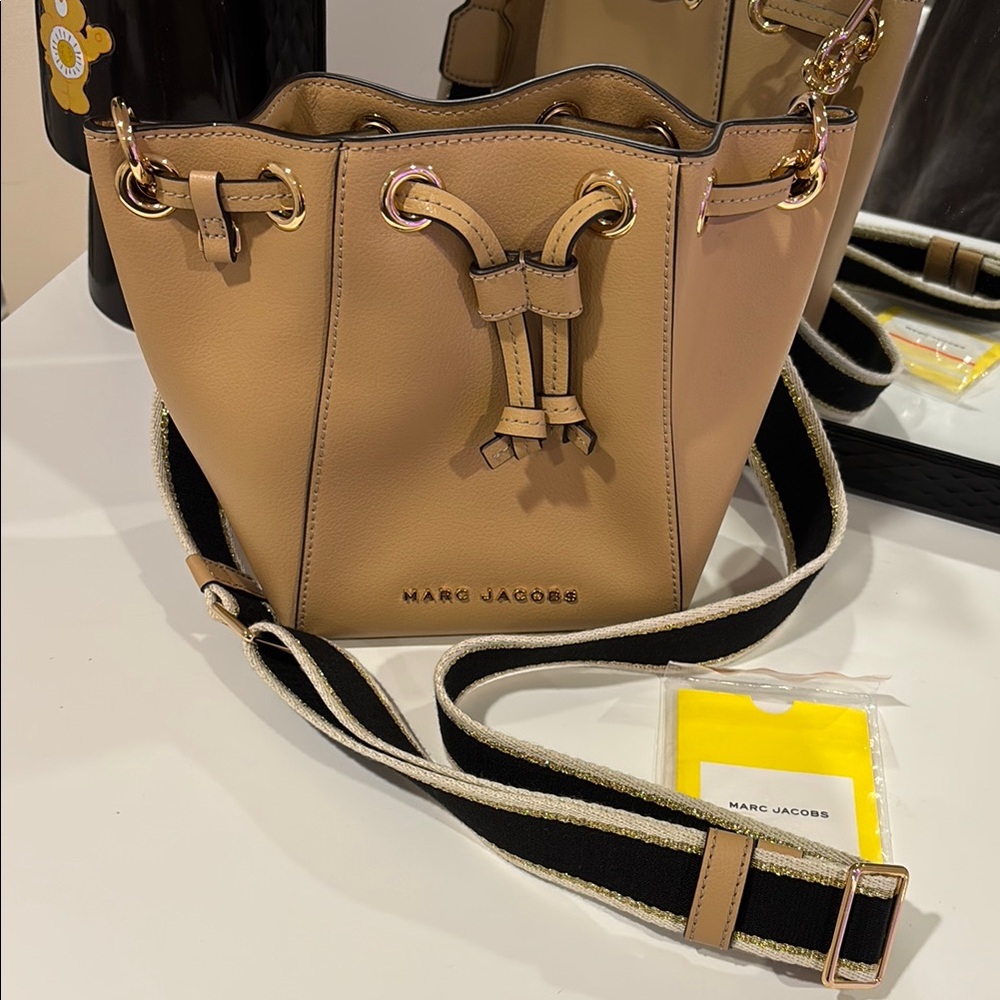 Marc Jacobs Tan Bucket Bag